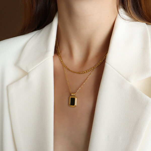 Personalized acrylic stacking necklace